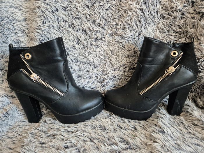 Bottines noir à talons - photo numéro 3