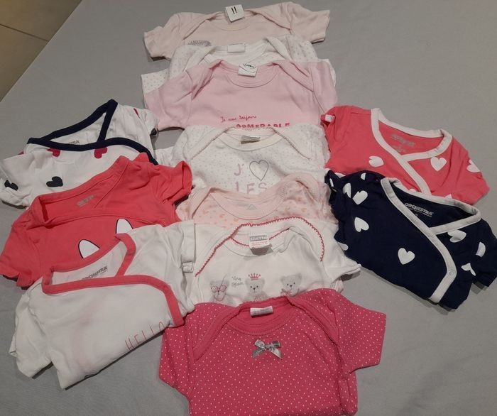 lot 3 mois filles - photo numéro 12