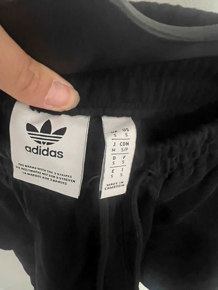Short adidas - photo numéro 3