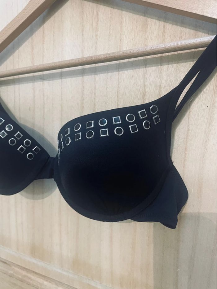 Haut de maillot de bain noir push-up avec détails métalliques - photo numéro 4