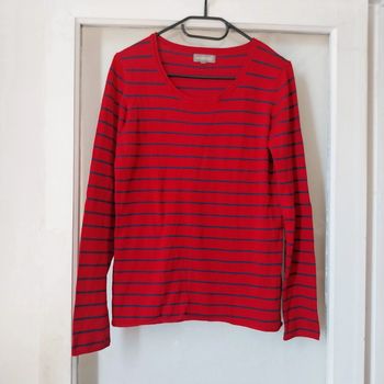 Magnifique pull fin taille M neuf