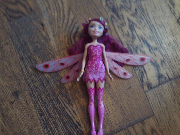 Lot de 2 BARBIES Fée - photo numéro 4