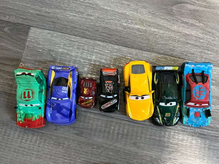 Lot de Voitures Hot Wheels - photo numéro 4