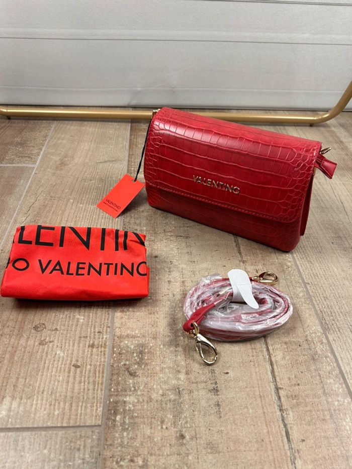 Sac bandoulière Croco Rouge Mario Valentino neuf
