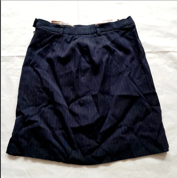 Mini jupe bleu marine Betty Barclay taille 36