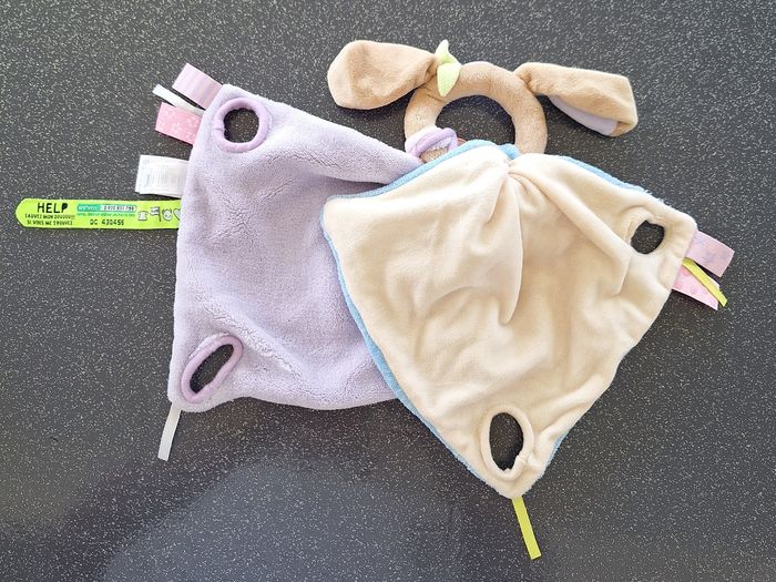 DOUDOU CHIEN TATOO POIGNEE ROSE/BLEU - DOUDOU ET COMPAGNIE - photo numéro 2