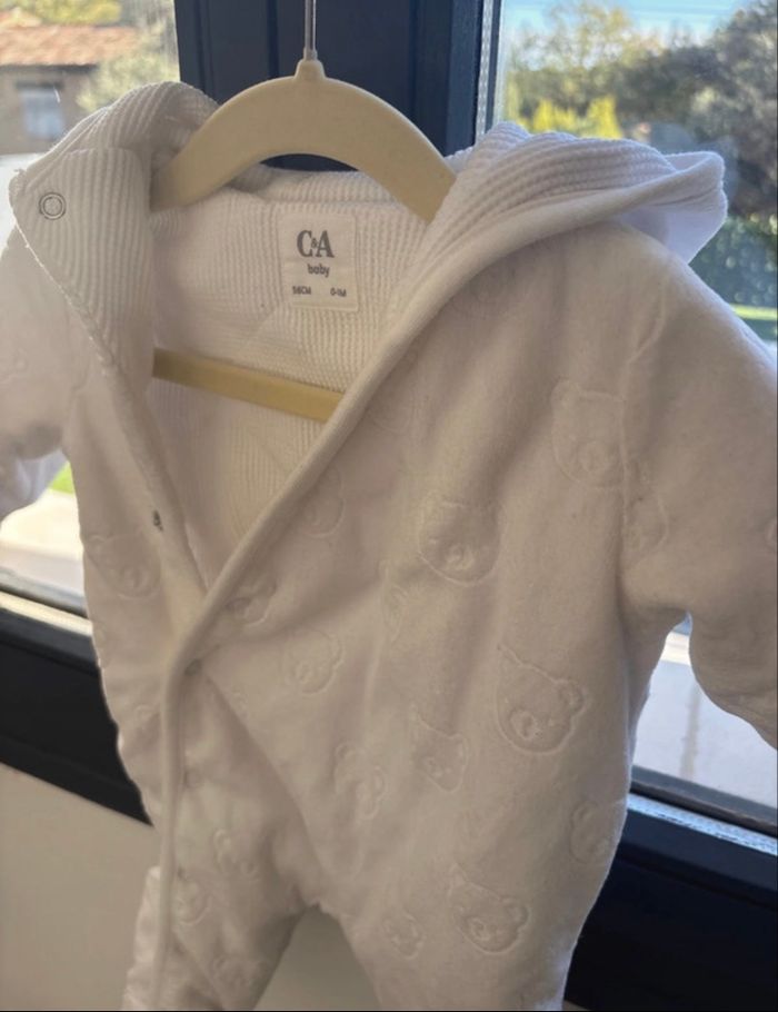 Combinaison bébé - photo numéro 3