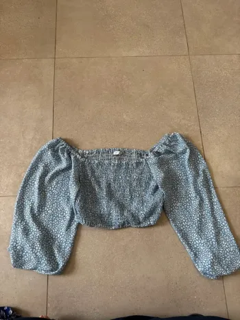 Haut bleu Eight Paris, taille M, très bon état