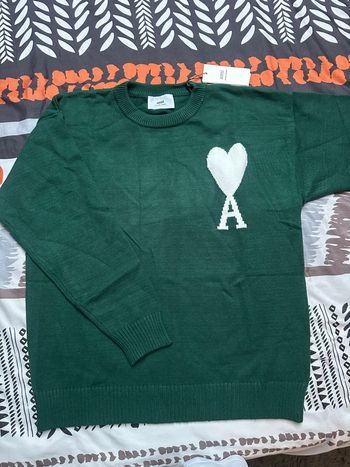 Pull ami Paris vert 
