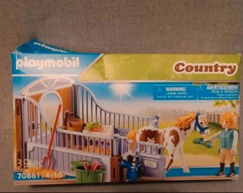Boîte de playmobil country le box a chevaux neuf jamais ouvert