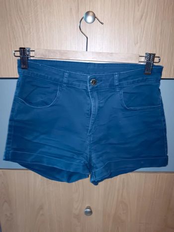 Short bleu marine