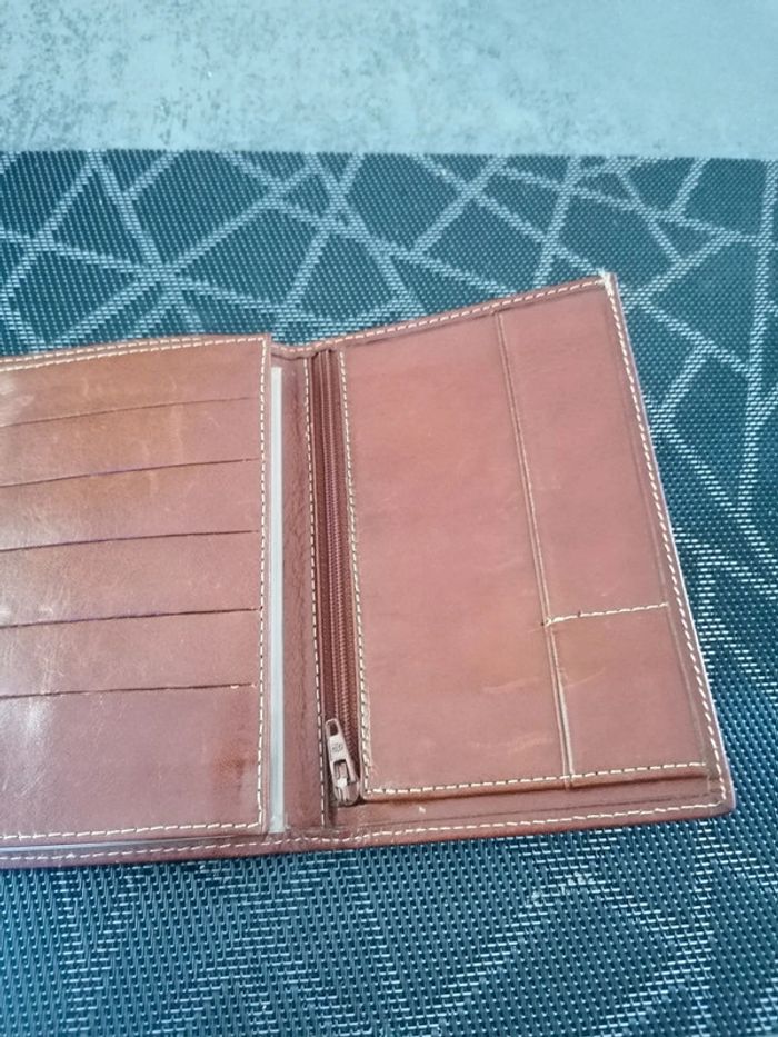 Portefeuille en cuir marron me champagne tbe - photo numéro 9