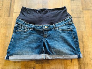 Short en jean de grossesse 44