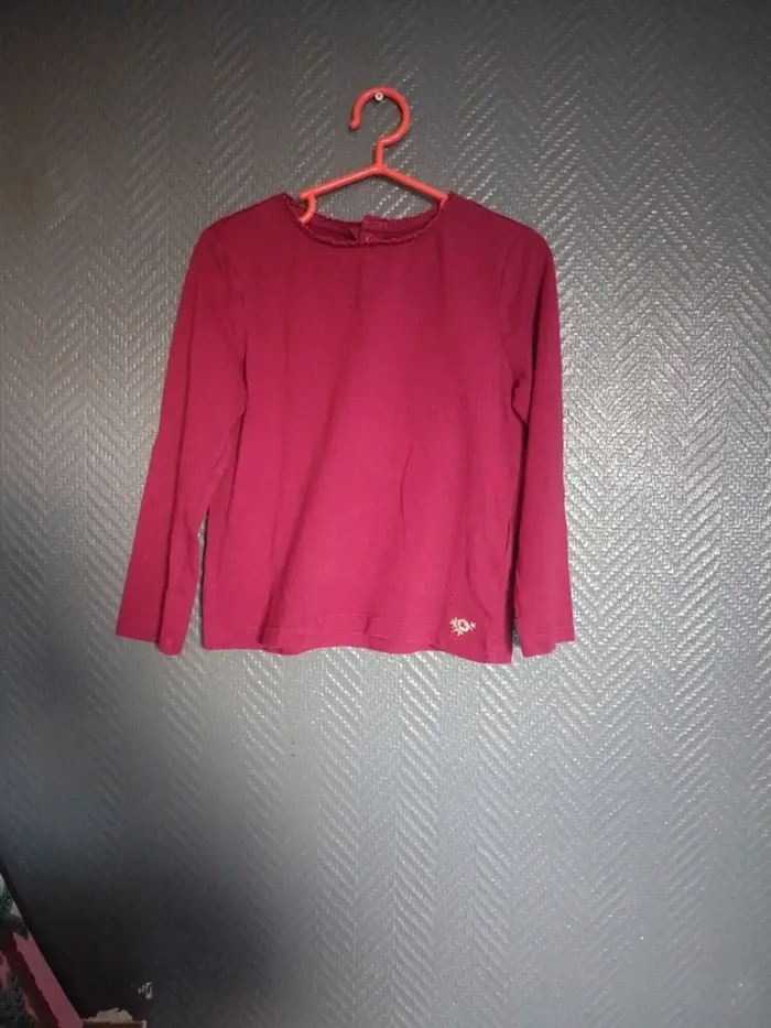 Tee shirt