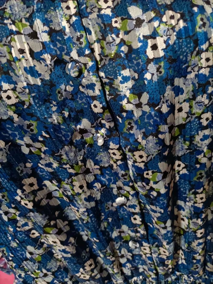 Robe bleue femme manches longues fleurs multicolores Kiabi taille 54 - photo numéro 4