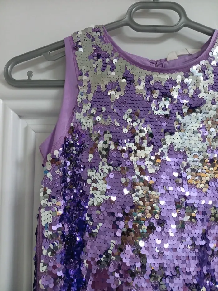 Robe à paillettes mauve 9/10ans H&M - photo numéro 2