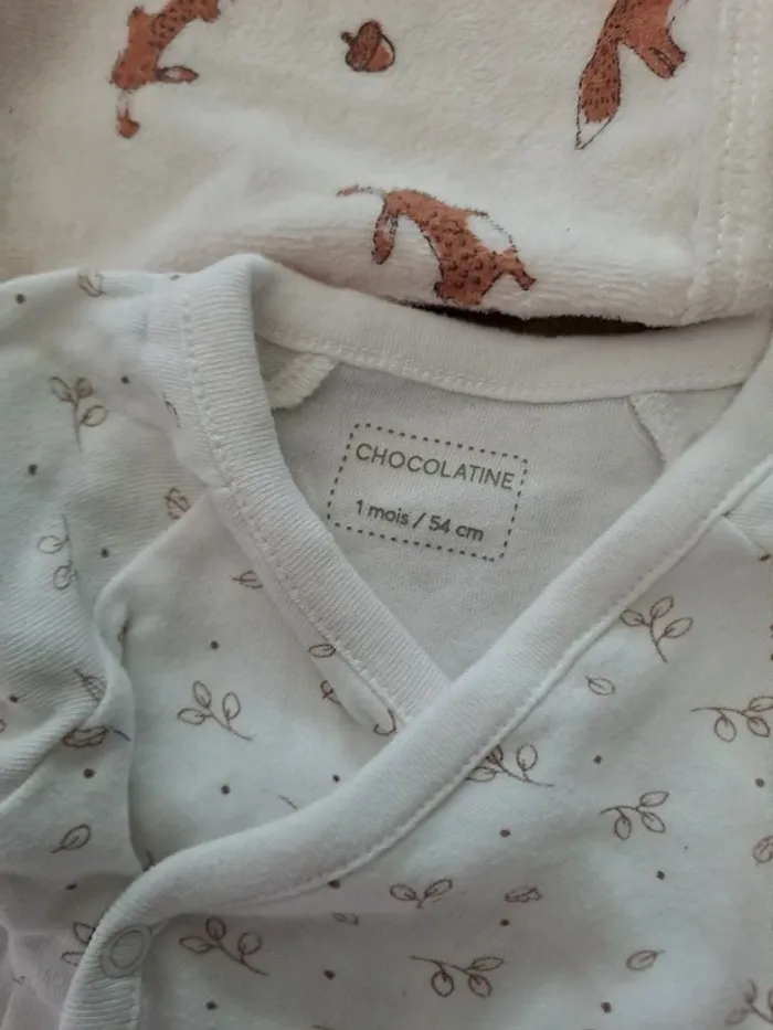 Lot pyjama body 1 mois neuf - photo numéro 2
