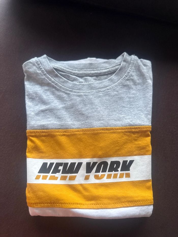 Lot n’6 de 5 T-shirts MC garçon 5 ans - photo numéro 4