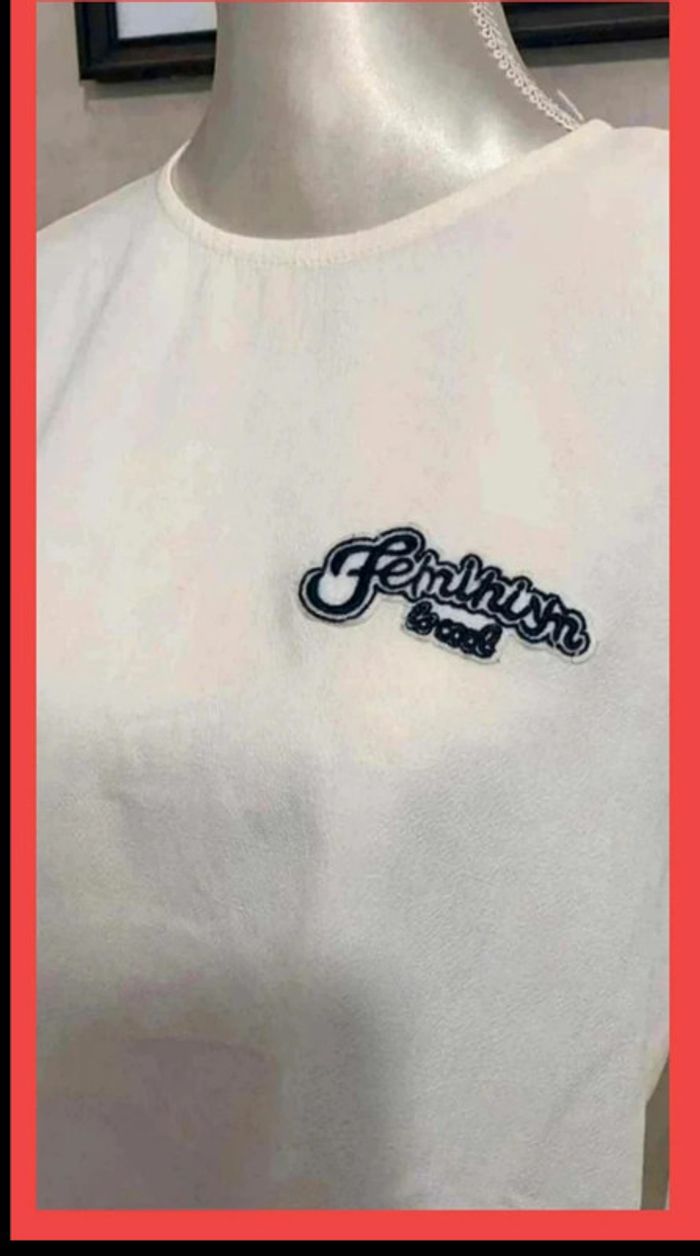 Petits prix :) T-shirt féministe - photo numéro 2