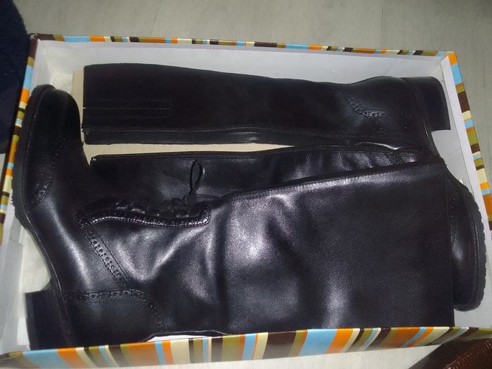 Bottes noir taille 39 - photo numéro 6