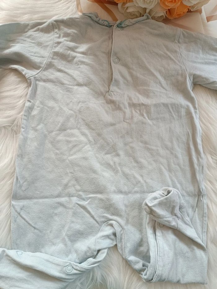 Pyjama fin bébé fille à donner - photo numéro 4