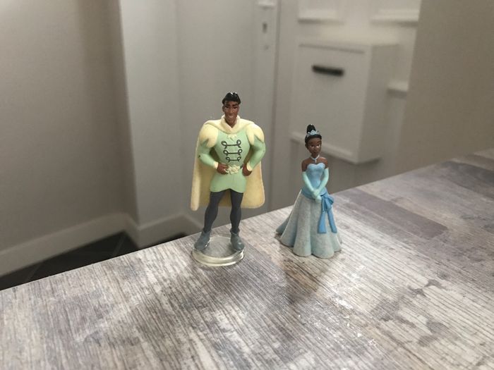 Figurine rare tiana et naveen la princesse et la grenouille disney