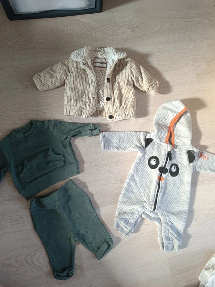Lot vêtements garçon 1 mois