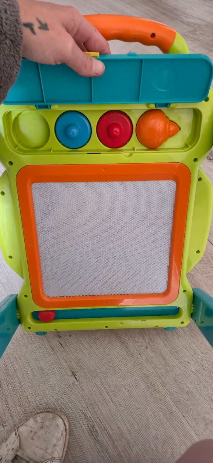 Pousse pousse trotteur - photo numéro 4