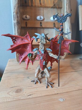 Figurine Dragon