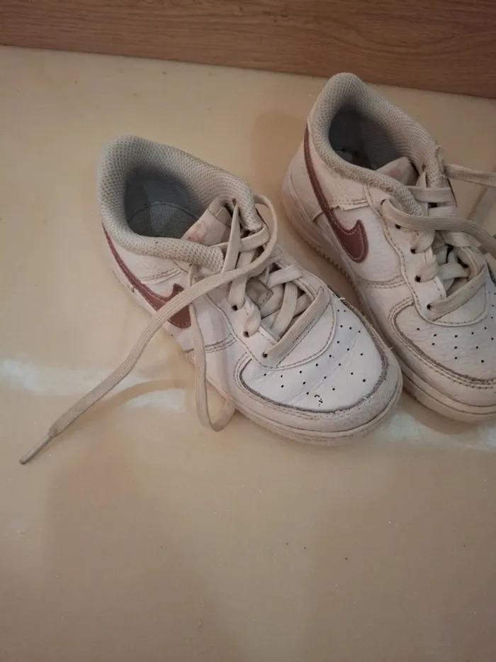Sneakers Nike force 1 blanc et rose t26 - photo numéro 3