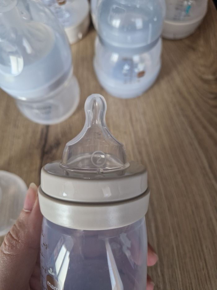 Lot de 8 biberons - photo numéro 2