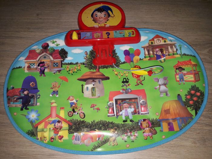 Tableau parlant Oui-oui - Voyage à Miniville - photo numéro 2