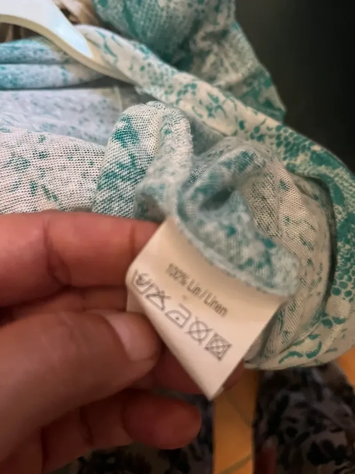 Top Ventilo XL 100% Lin , matière souple, motif python bleu turquoise - photo numéro 8