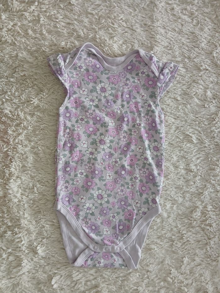 Lot de deux bodies 3 ans - photo numéro 4