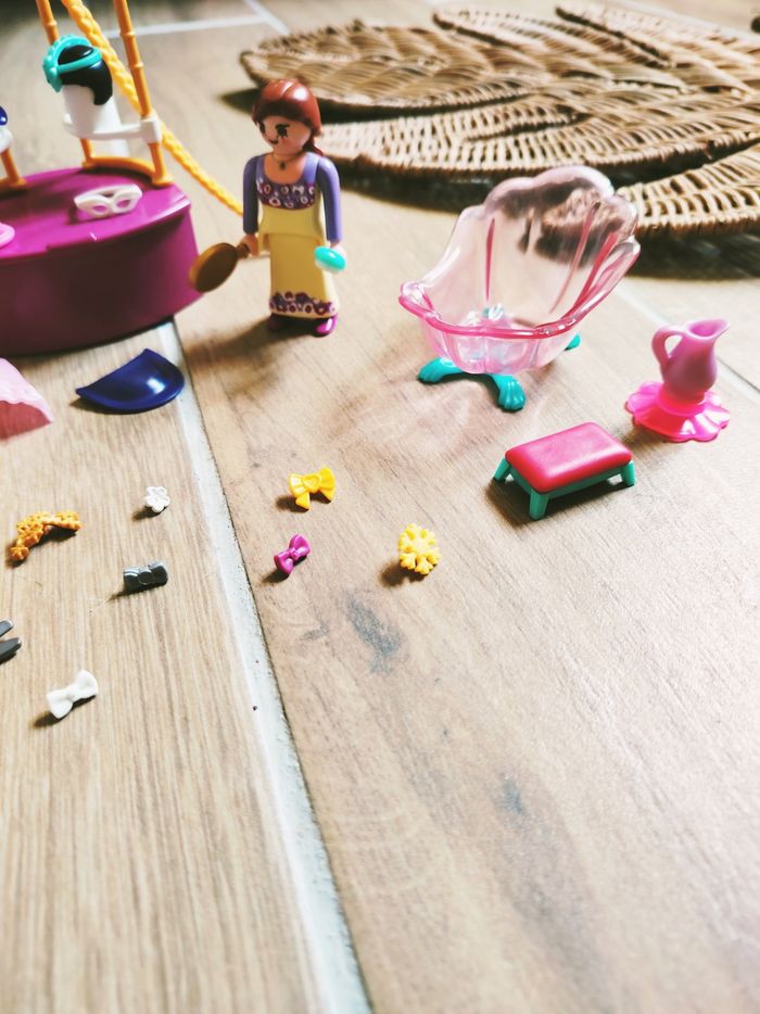 👸Playmobil Salon de beauté coiffeur Princesses figurines/personnages et divers accessoires - photo numéro 4