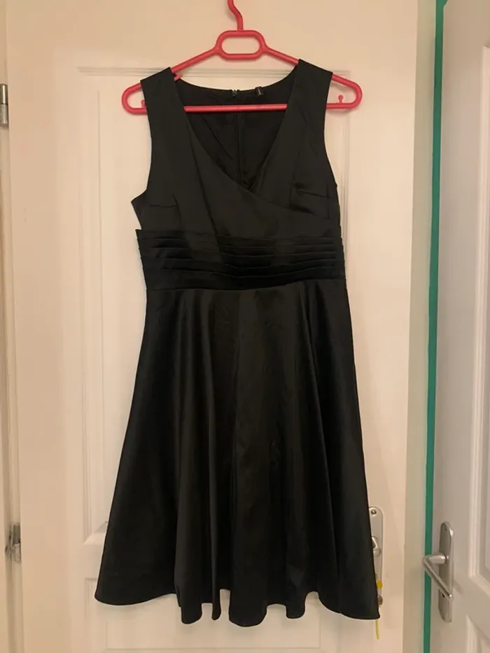 Robe occasion - 38 - photo numéro 3