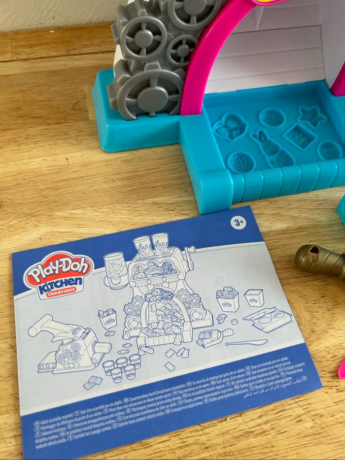 Play doh la chocolaterie - photo numéro 2