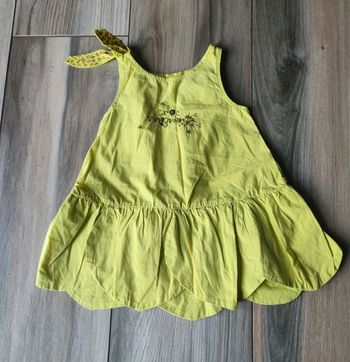 Robe Jean Bourget 18 mois impeccable