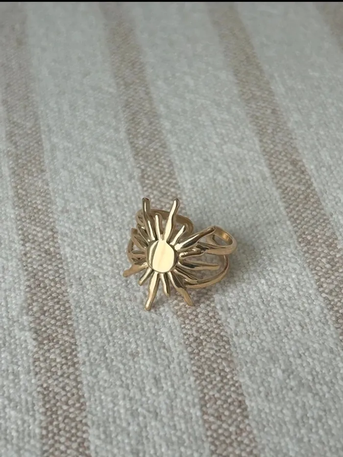 Bague soleil en plaqué or de la marque Louyetu - photo numéro 6