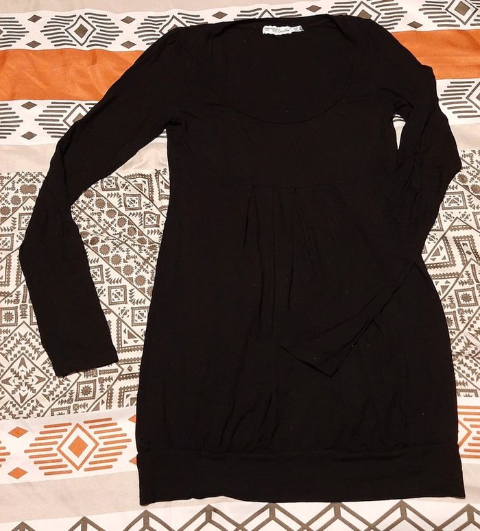 Haut noir manches longues - photo numéro 3