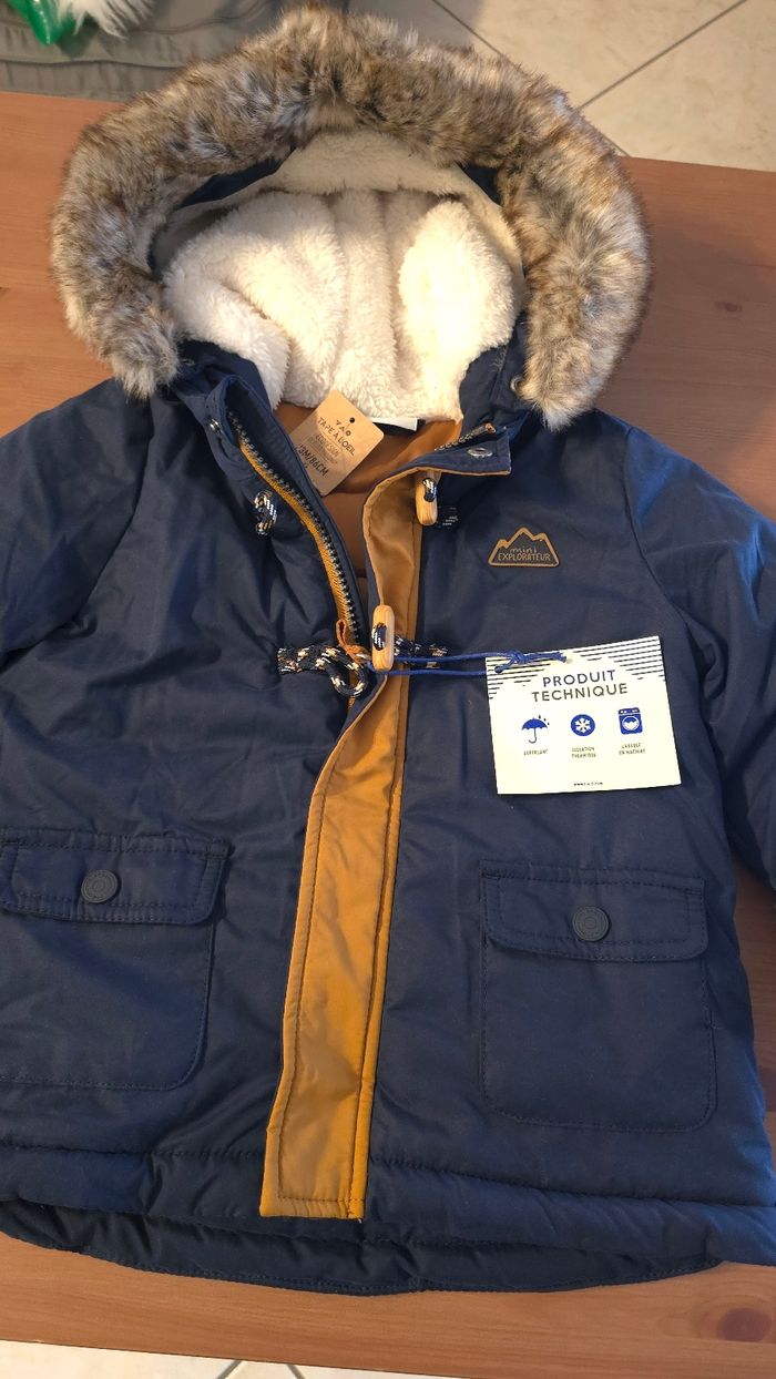 Neuf (non porté)🏷 🥰🤩💙superbe parka chaud 23 mois garçon 💙😍🤩 - photo numéro 3
