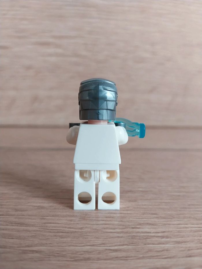 Figurine type lego Iron Man Marvel - photo numéro 4