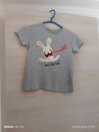 T-shirt Lapins crétins taille 8 ans