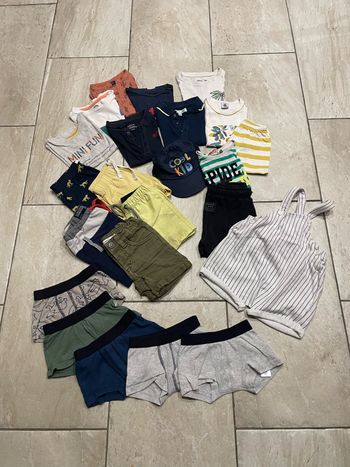 Lot de vêtements garçon 2ans