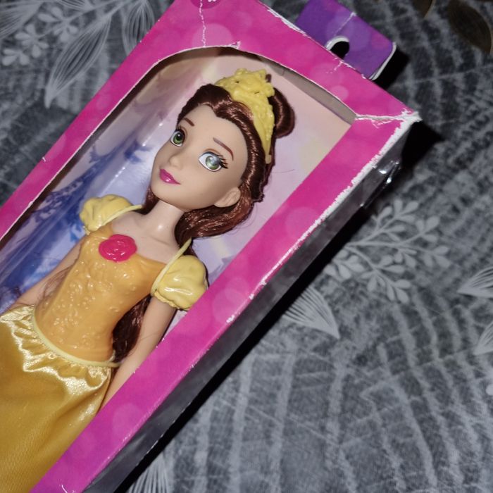 poupée Disney Princesse BELLE 🎄 neuf - photo numéro 2