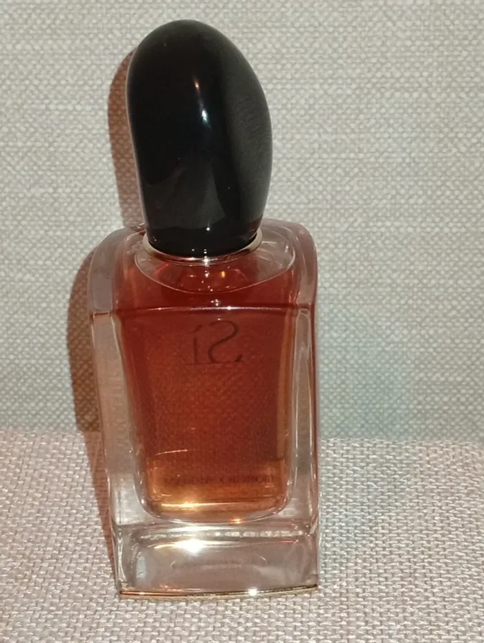 Parfum Giorgio Armani neuf Sì - photo numéro 3