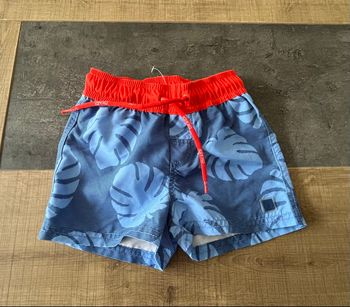 Short de bain neuf 