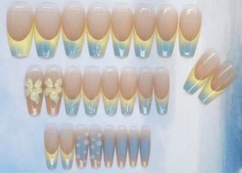 Press on nails
