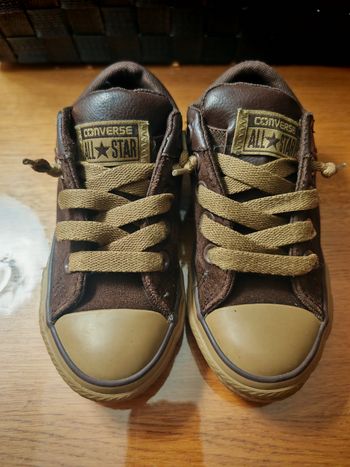 Converse marron garçon taille 28