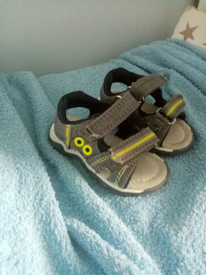 Sandale creeks taille 19 - photo numéro 2